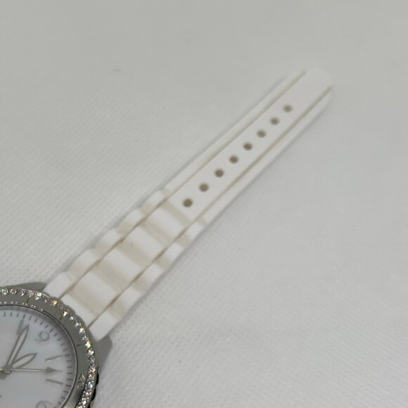 Relic women’s watch 38mm silver tone rhinestones all stainless steel running - Picture 6 of 6